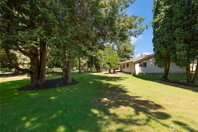 1260 Paradise Road, Ferndale, WA 98248