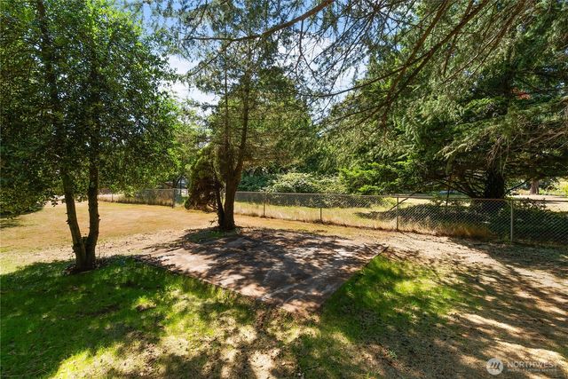 1260 Paradise Road, Ferndale, WA 98248
