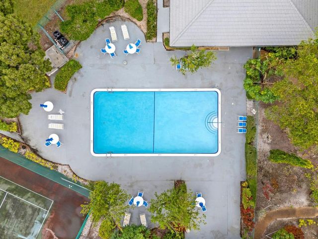 5900 NW 44th Street 106, Lauderhill, FL 33319