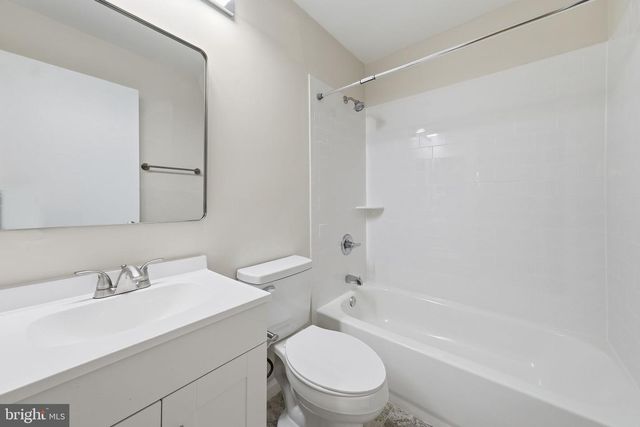 8209 LONDONDERRY CT, Laurel, MD 20707