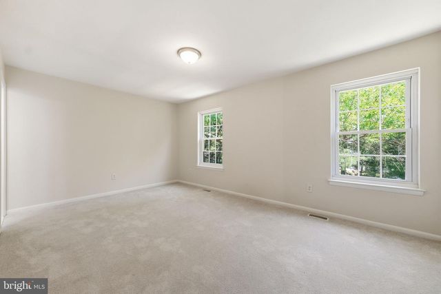 8209 LONDONDERRY CT, Laurel, MD 20707