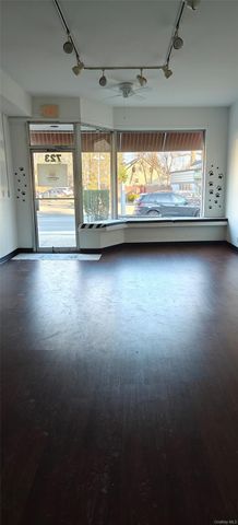 723 Glen Cove Avenue 2, Glen Head, NY 11545