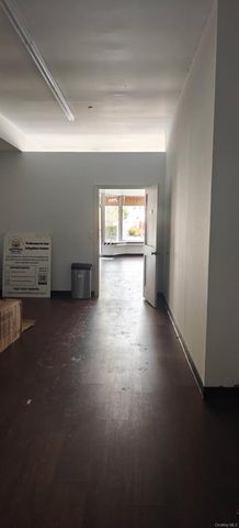 723 Glen Cove Avenue 2, Glen Head, NY 11545