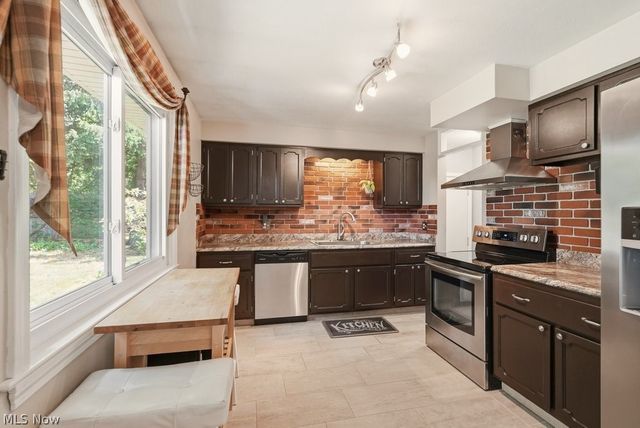 197 Spring Creek Road, Northfield Center, OH 44067