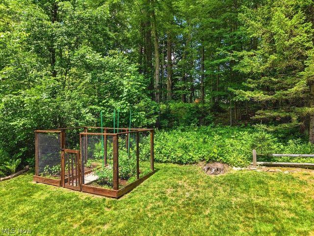 197 Spring Creek Road, Northfield Center, OH 44067