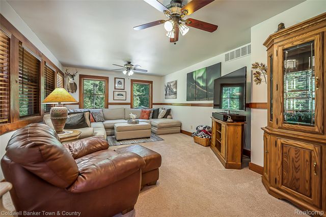 7023 Munsell Road, Iosco Township, MI 48843