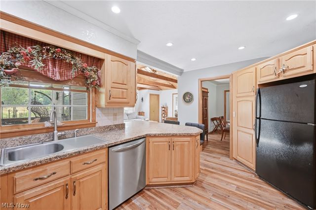 6511 Park Road, Leavittsburg, OH 44430