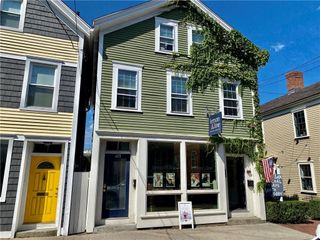 423 Thames Street 2, Newport, RI 02840