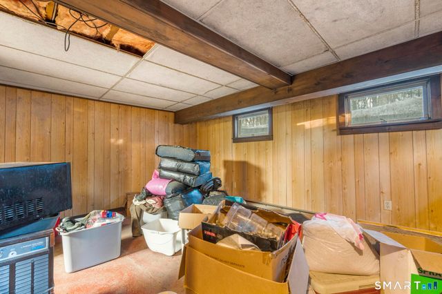 24 Sandy Beach Road, Ellington, CT 06029