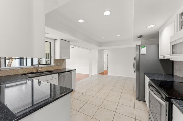1210 FAIRWAY DR, Winter Park, FL 32792