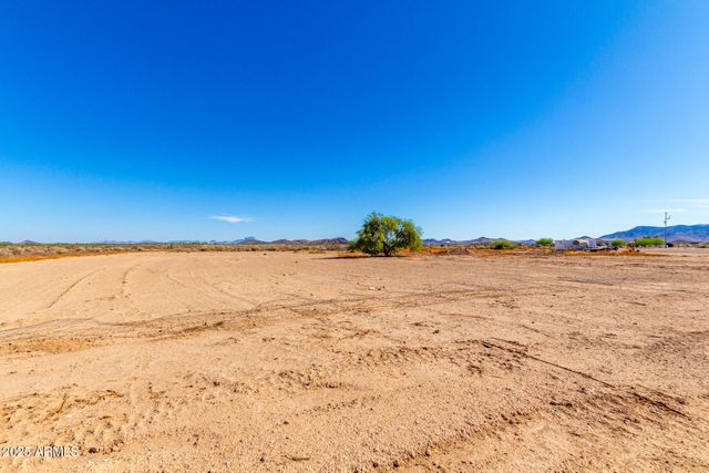 38203 W LATHAM Street, Tonopah, AZ 85354