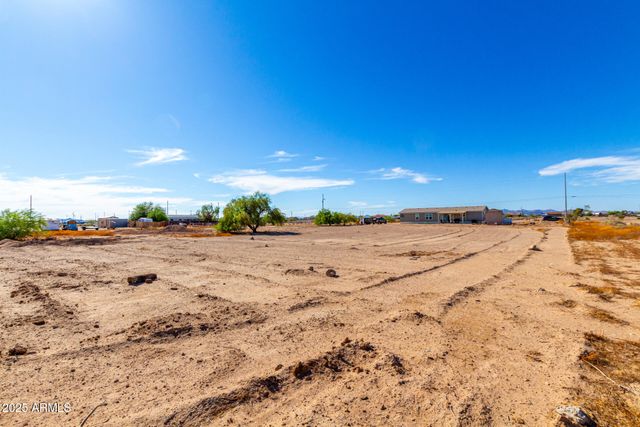 38203 W LATHAM Street, Tonopah, AZ 85354