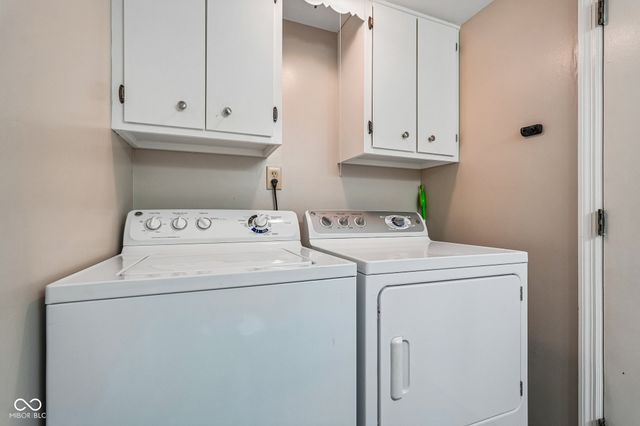 3962 Braddock Road, Indianapolis, IN 46268