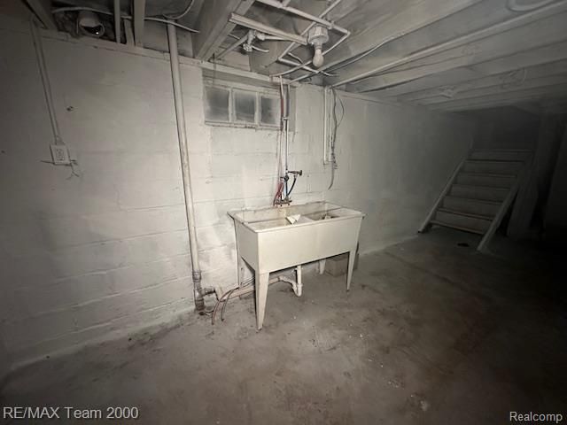 14203 Roselawn Street, Detroit, MI 48238