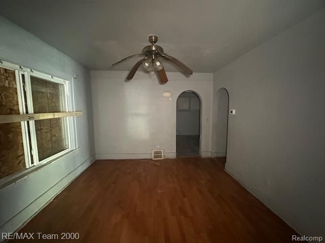 14203 Roselawn Street, Detroit, MI 48238