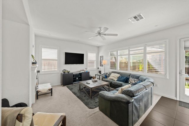 3841 Rock Creek Rd, West Sacramento, CA 95691