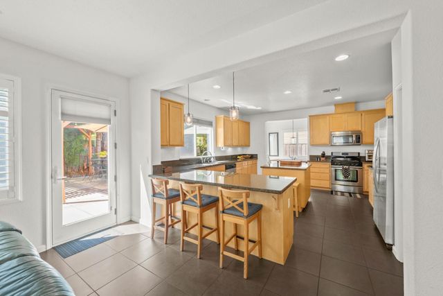 3841 Rock Creek Rd, West Sacramento, CA 95691