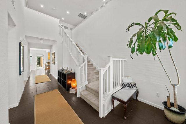 3841 Rock Creek Rd, West Sacramento, CA 95691