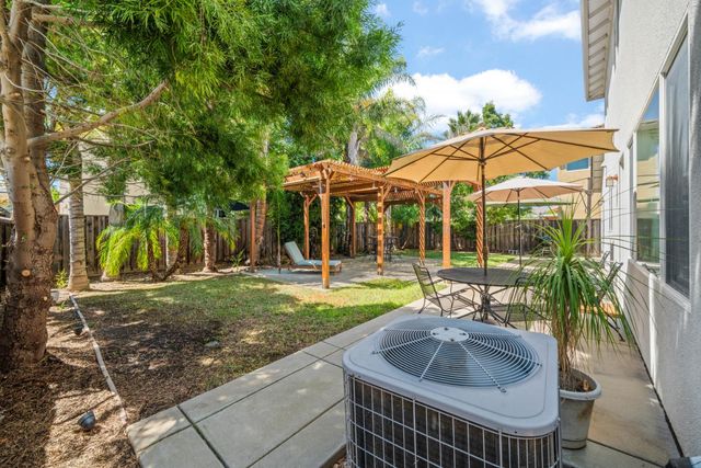 3841 Rock Creek Rd, West Sacramento, CA 95691