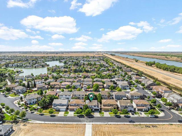 3841 Rock Creek Rd, West Sacramento, CA 95691