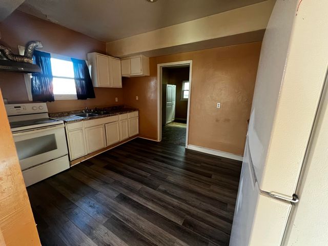 914 Bullitt AVE, Roanoke, VA 24013