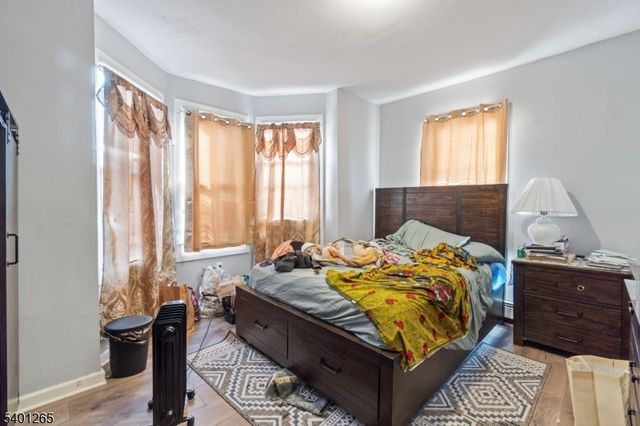 295 S 7Th St, Newark City, NJ 07103