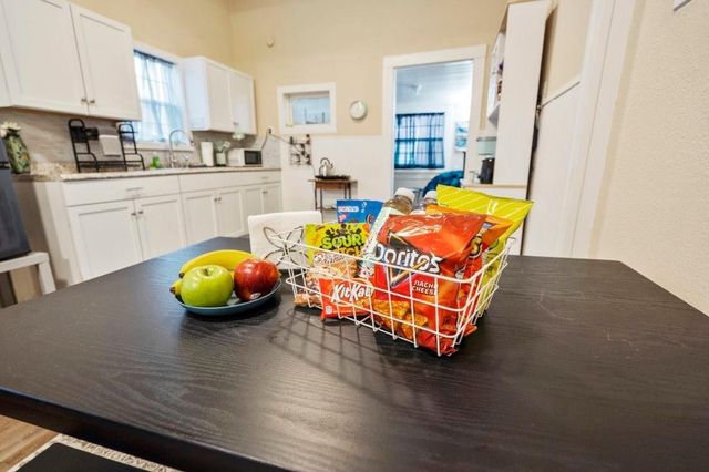 1314 30th Street, Galveston, TX 77550