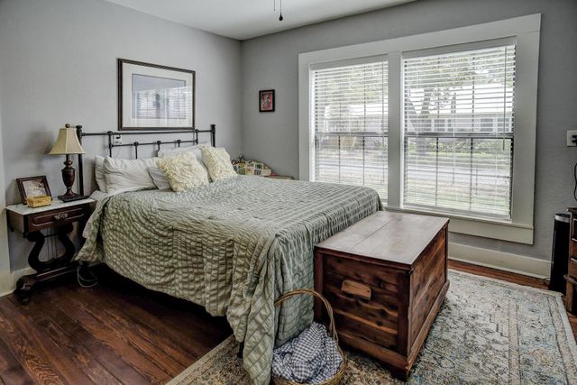 1401 Hill ST, Bastrop, TX 78602