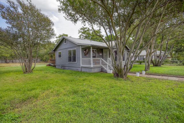 1401 Hill ST, Bastrop, TX 78602