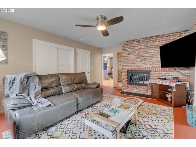 1440 Nw JENNE Ave, Portland, OR 97229