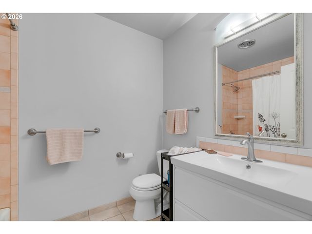 1440 Nw JENNE Ave, Portland, OR 97229