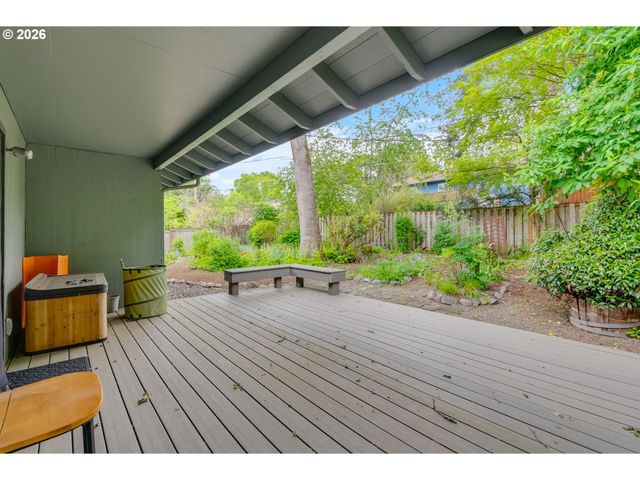 1440 Nw JENNE Ave, Portland, OR 97229
