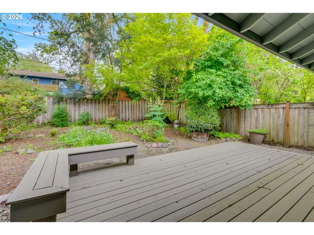 1440 Nw JENNE Ave, Portland, OR 97229