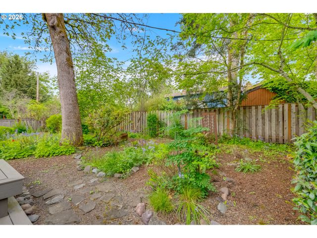 1440 Nw JENNE Ave, Portland, OR 97229