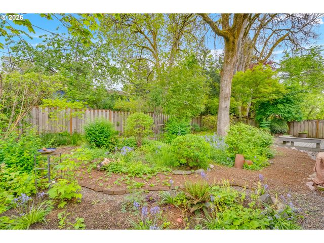 1440 Nw JENNE Ave, Portland, OR 97229