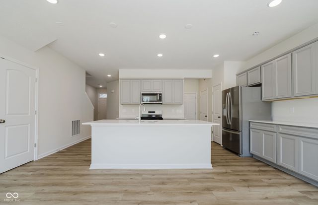 644 Garrow Drive, Westfield, IN 46074