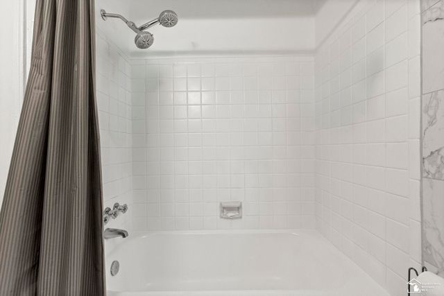15507 Woodbine Street, Redford, MI 48219