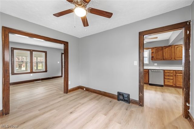 1516 Newton Street, Akron, OH 44305