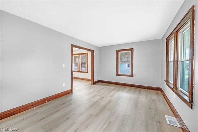 1516 Newton Street, Akron, OH 44305