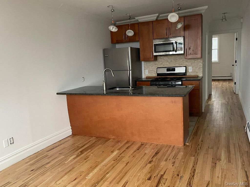 1107 Ocean Boulevard, Long Beach, NY 11561