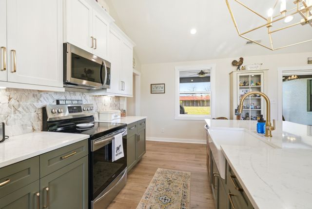 600 Squire Hall Rd, Shelbyville, TN 37160