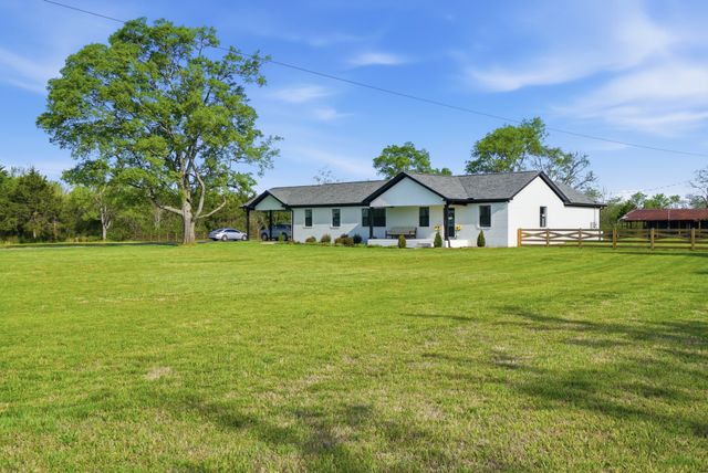 600 Squire Hall Rd, Shelbyville, TN 37160