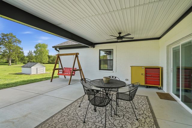 600 Squire Hall Rd, Shelbyville, TN 37160
