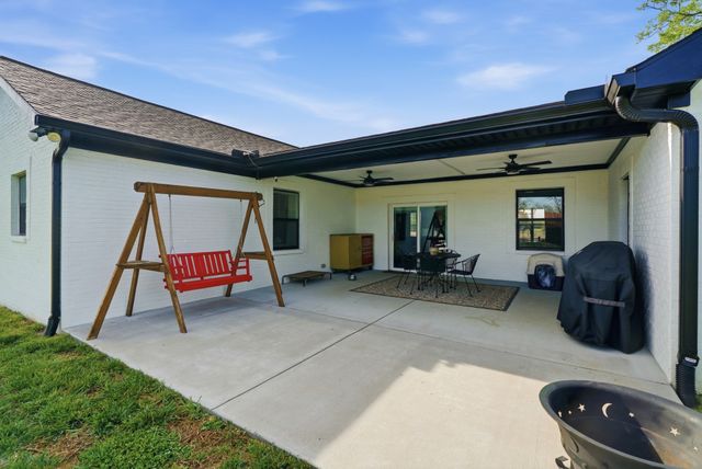600 Squire Hall Rd, Shelbyville, TN 37160