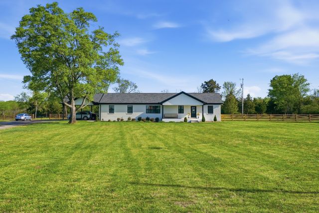 600 Squire Hall Rd, Shelbyville, TN 37160