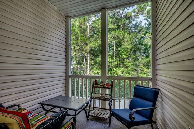 105 Fountain Pointe Ln Unit 203, Myrtle Beach, SC 29579