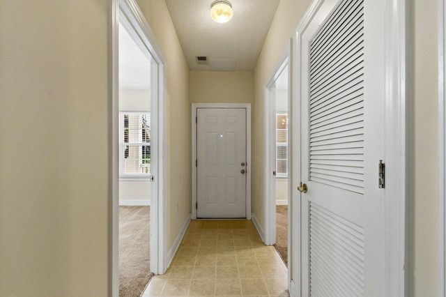 105 Fountain Pointe Ln Unit 203, Myrtle Beach, SC 29579