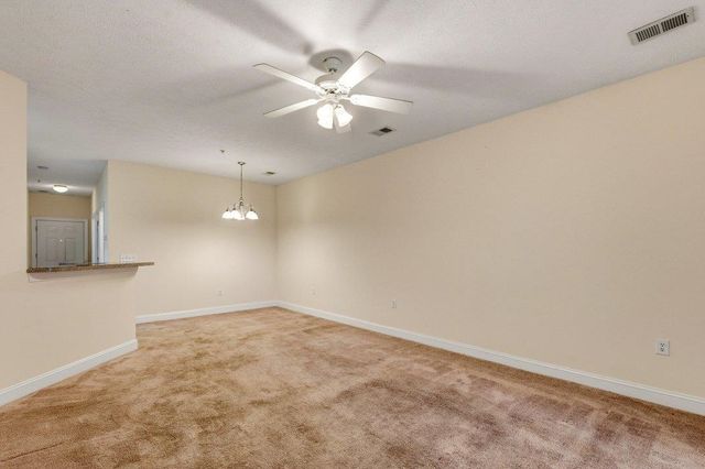 105 Fountain Pointe Ln Unit 203, Myrtle Beach, SC 29579