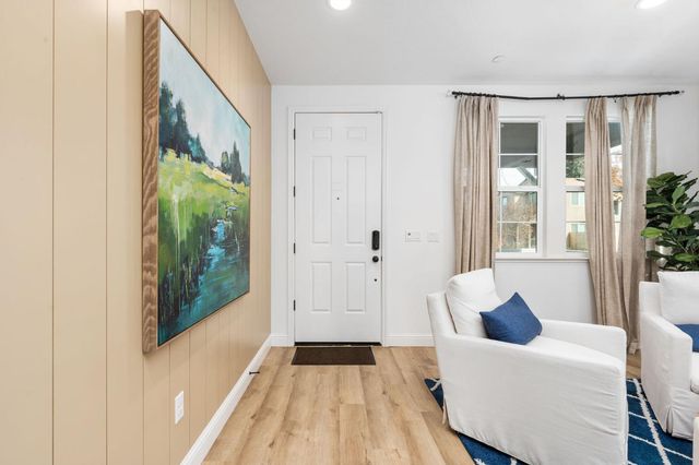 6701 E Providence Avenue, Fresno, CA 93727