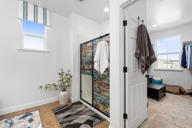 6701 E Providence Avenue, Fresno, CA 93727